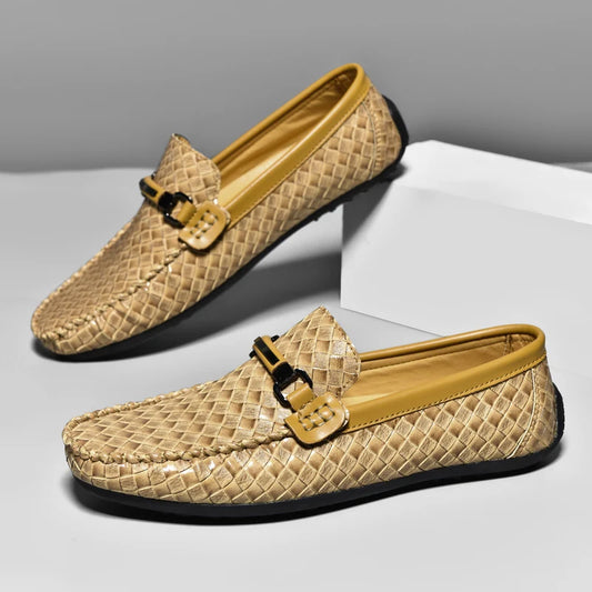 Men's casual shoes