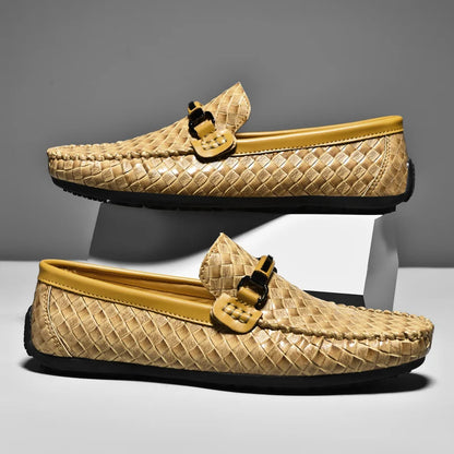 Men's casual shoes